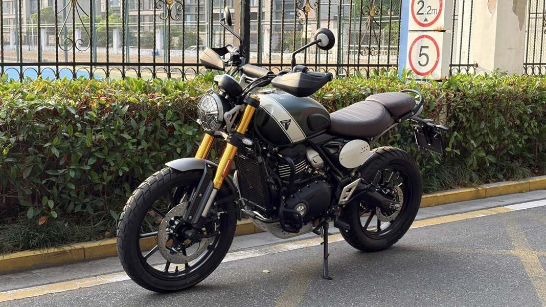 二手凯旋Scrambler 400 X