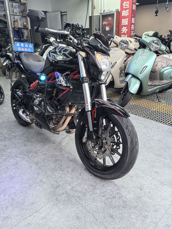 二手贝纳利蓝宝龙 BN302S