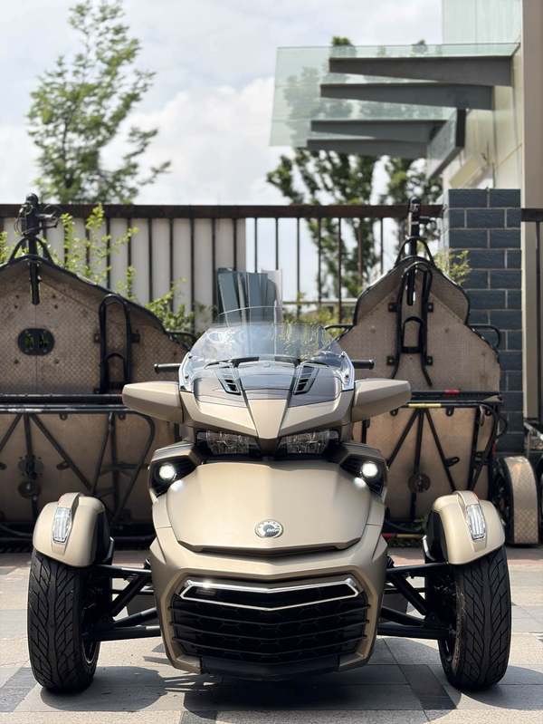 二手庞巴迪Spyder F3 