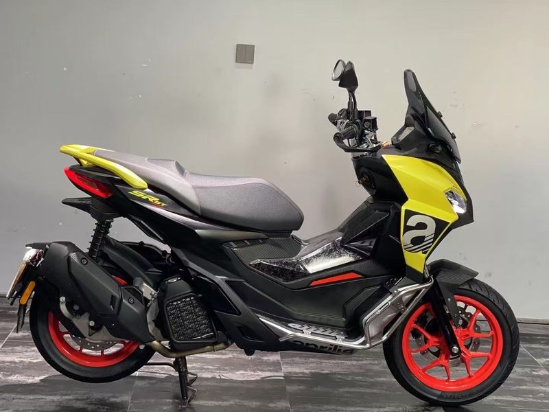 二手阿普利亚SR GT 200