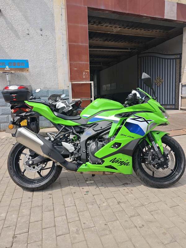 二手川崎ZX-4R