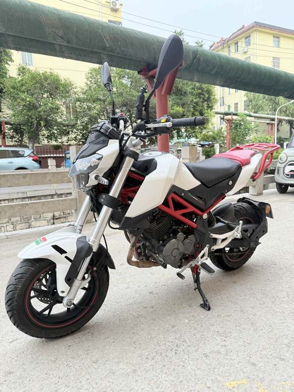 二手贝纳利小暴龙TNT125