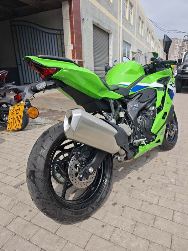 二手川崎ZX-4R