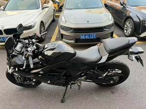 二手豪爵铃木GSX250R