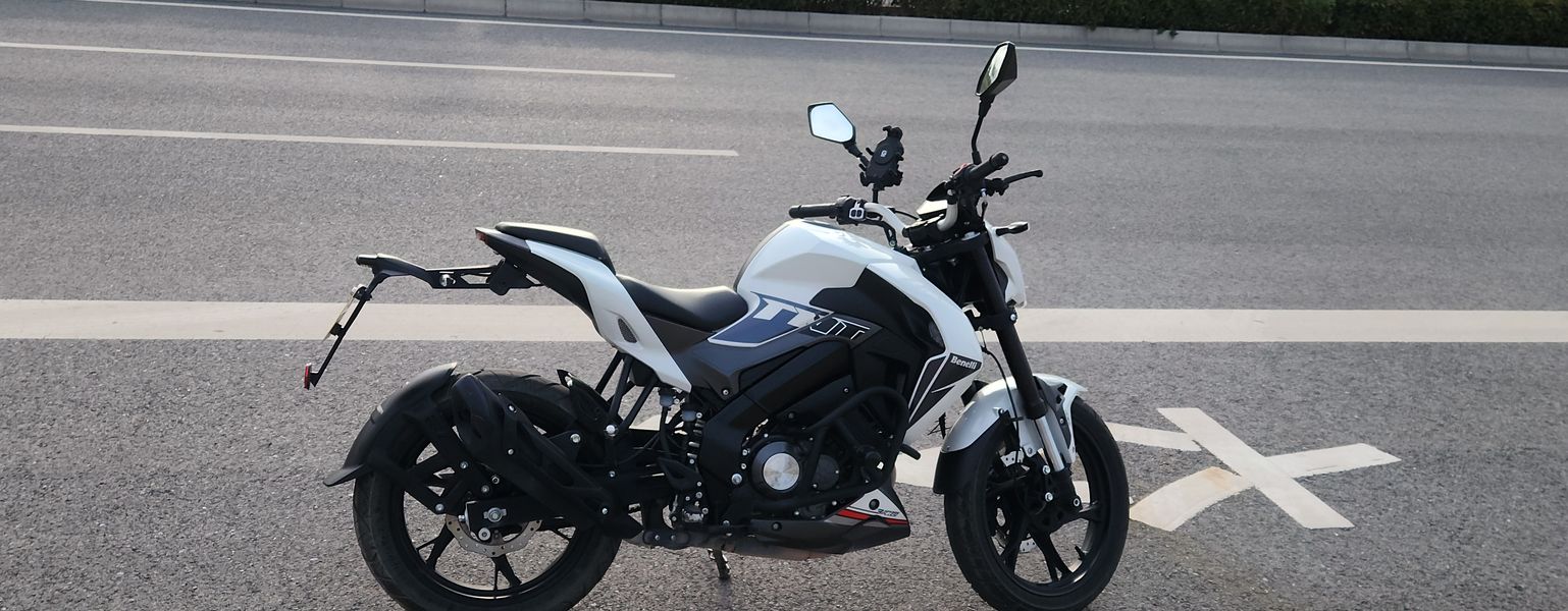 二手贝纳利小迅龙 BN150S