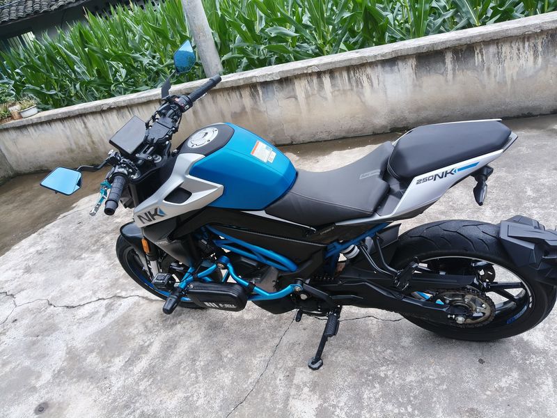 二手春风250NK
