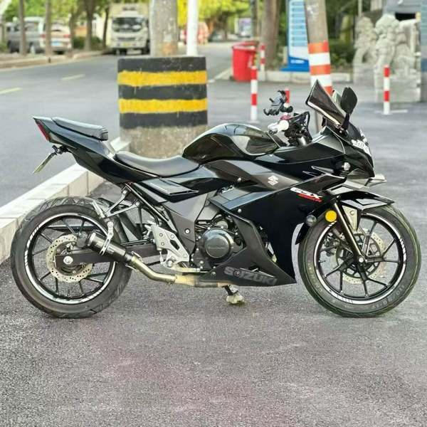 二手豪爵铃木GSX250R