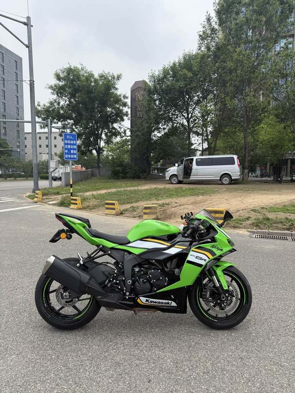 二手川崎Ninja ZX-6R 