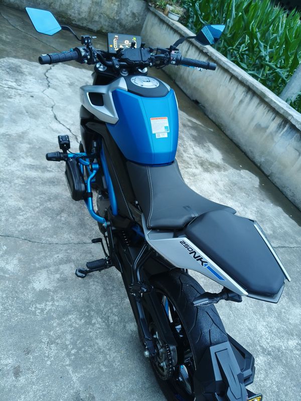 二手春风250NK
