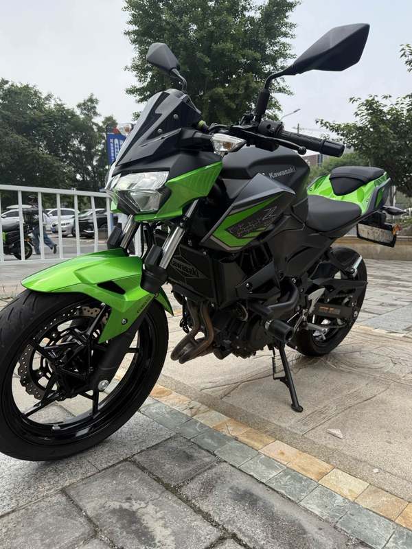 二手川崎Z400