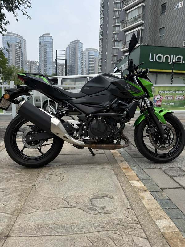 二手川崎Z400