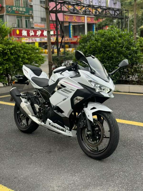 二手川崎Ninja 400