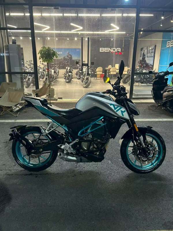 二手春风250NK