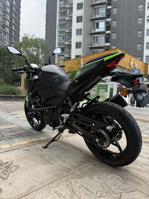 二手川崎Z400