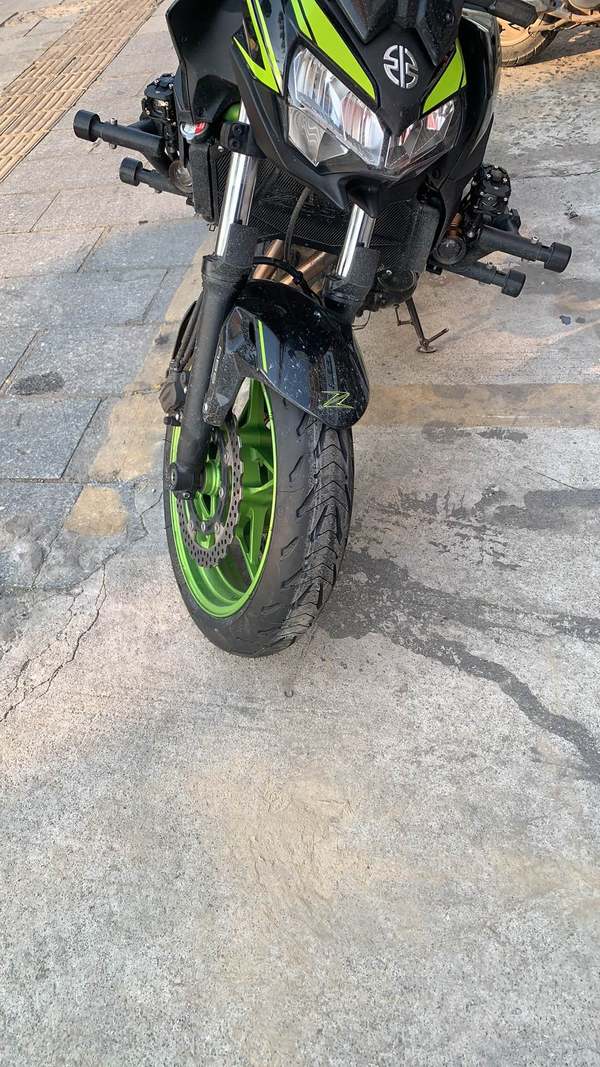 二手川崎Z650