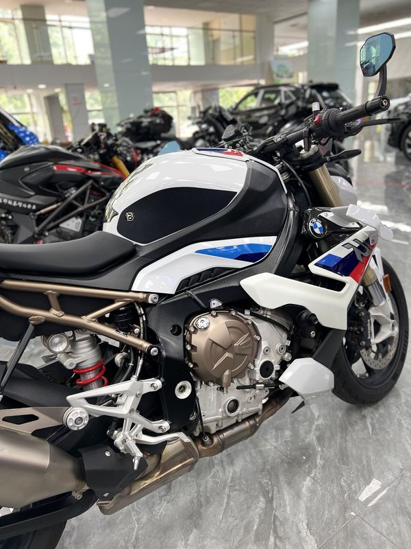 二手宝马S 1000 R