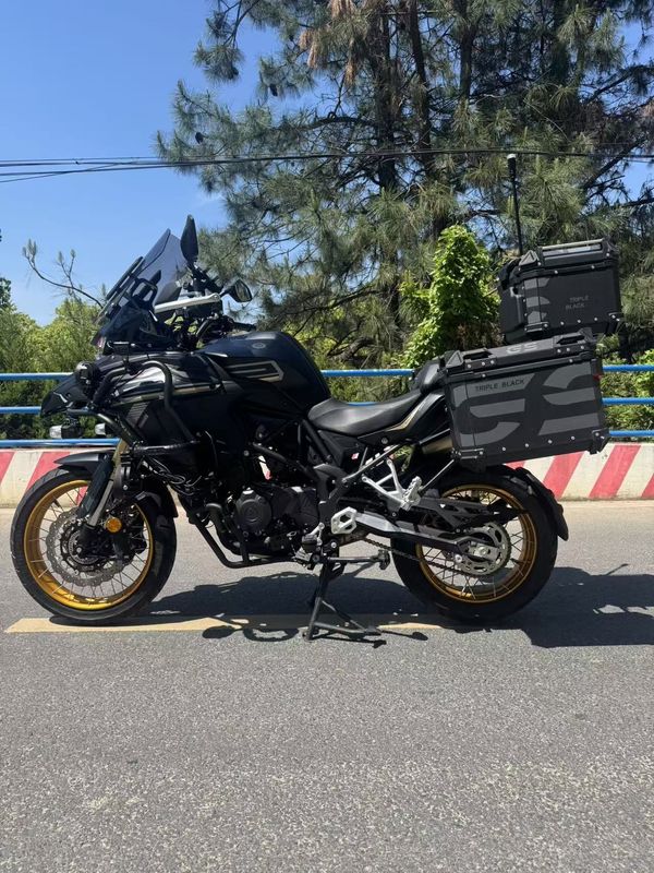 二手贝纳利TRK552