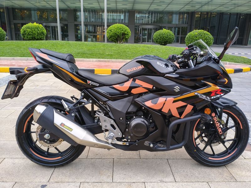 二手豪爵铃木GSX250R