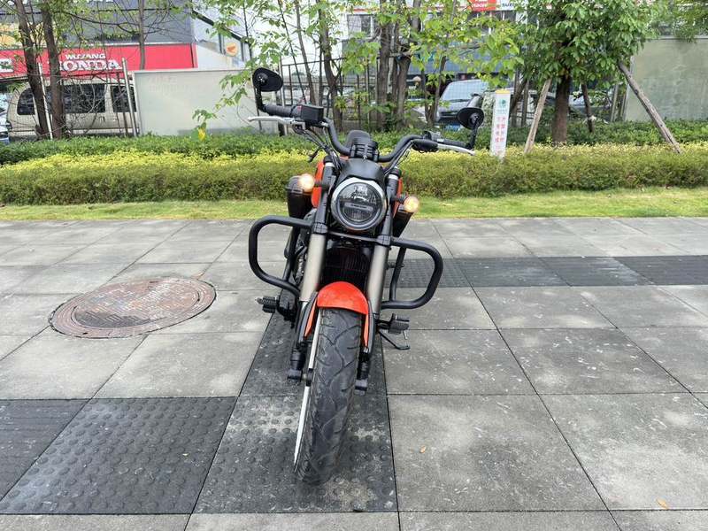 二手QJMOTOR闪300