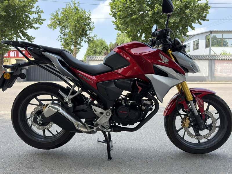 二手五羊本田CB190R 暴锋眼