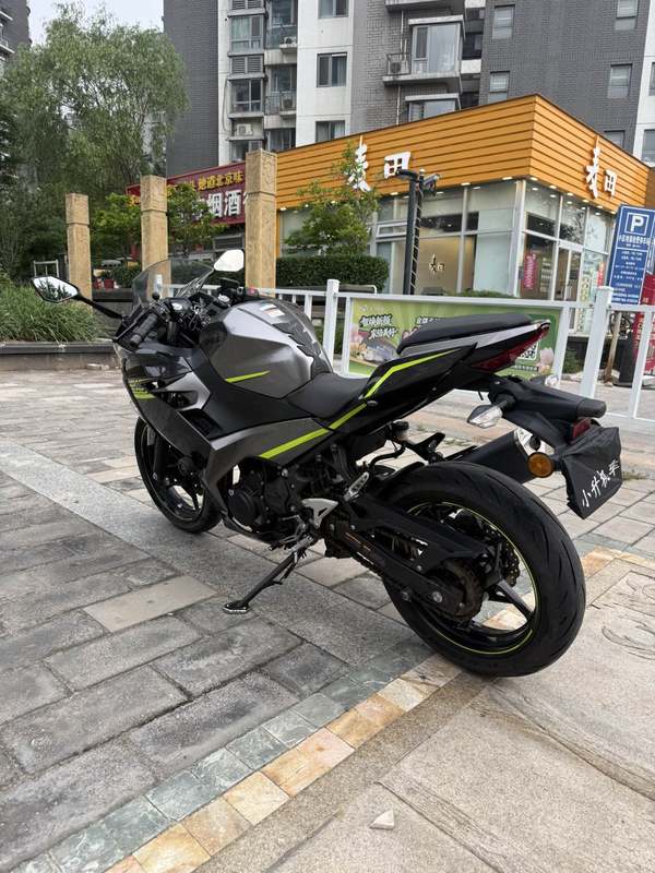 二手川崎Ninja 400