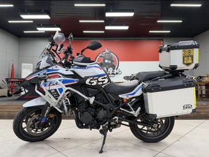 二手贝纳利金鹏 TRK502