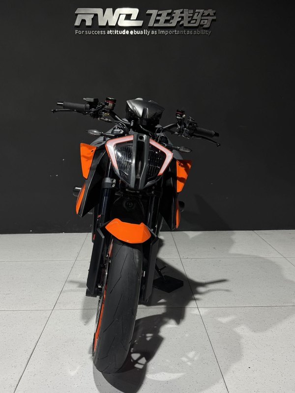 二手KTMR2R1290 Super Duke