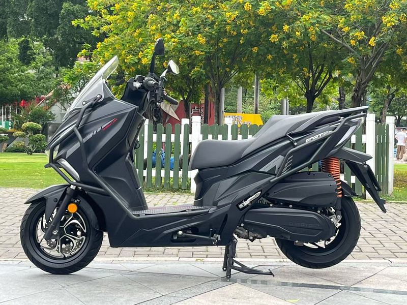 二手QJMOTOR鸿250
