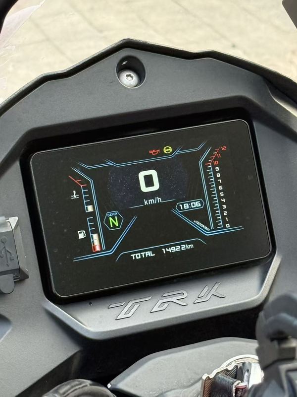 二手贝纳利金鹏 TRK502