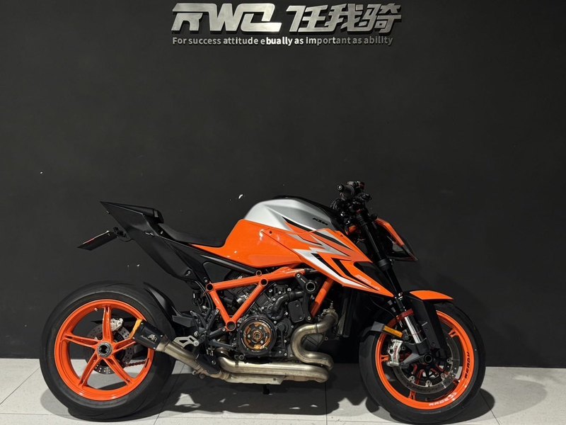 二手KTMR2R1290 Super Duke