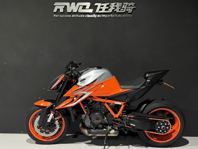 二手KTMR2R1290 Super Duke
