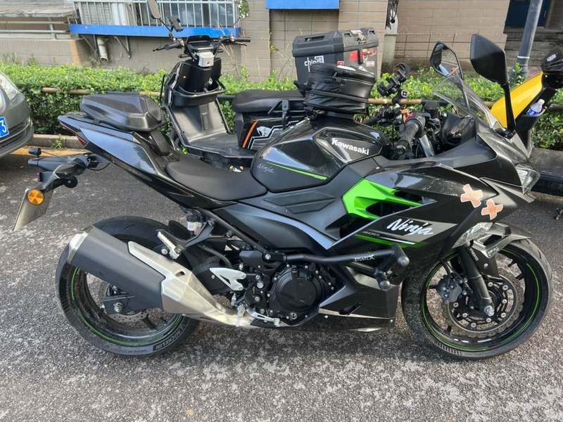 二手川崎Ninja 400