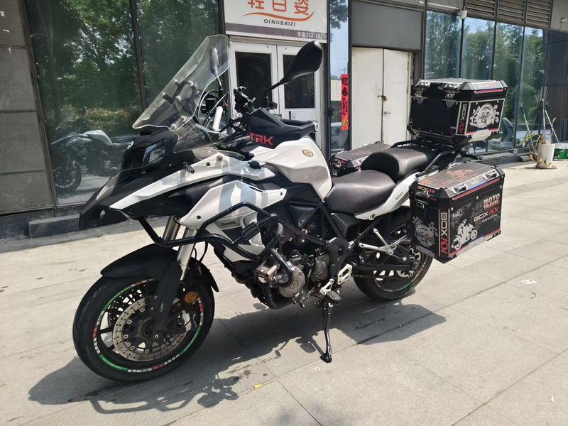 二手贝纳利金鹏 TRK502