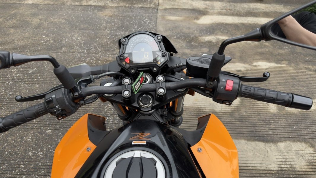 二手川崎Z400