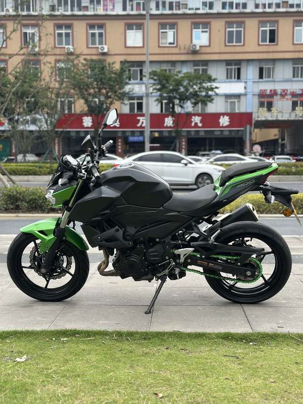 二手川崎Z400
