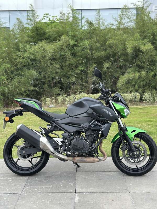 二手川崎Z400