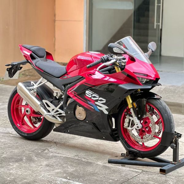 二手张雪机车500RR
