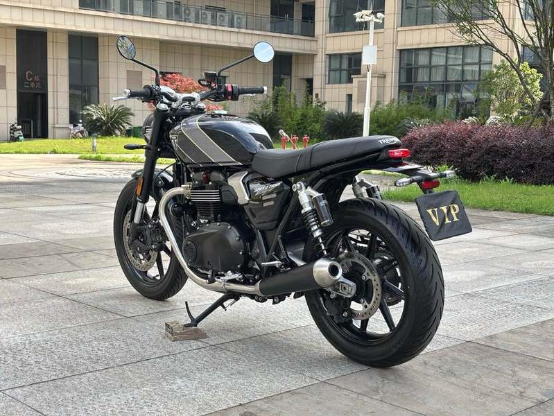 二手凯旋Speed Twin 900