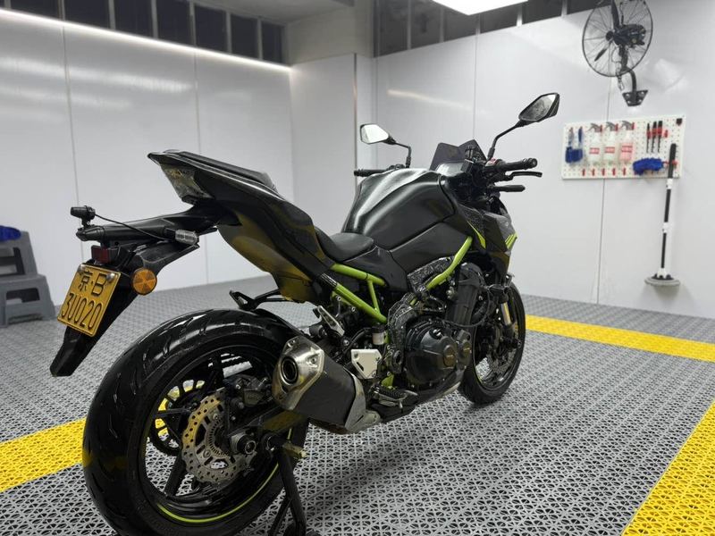 二手川崎Z900