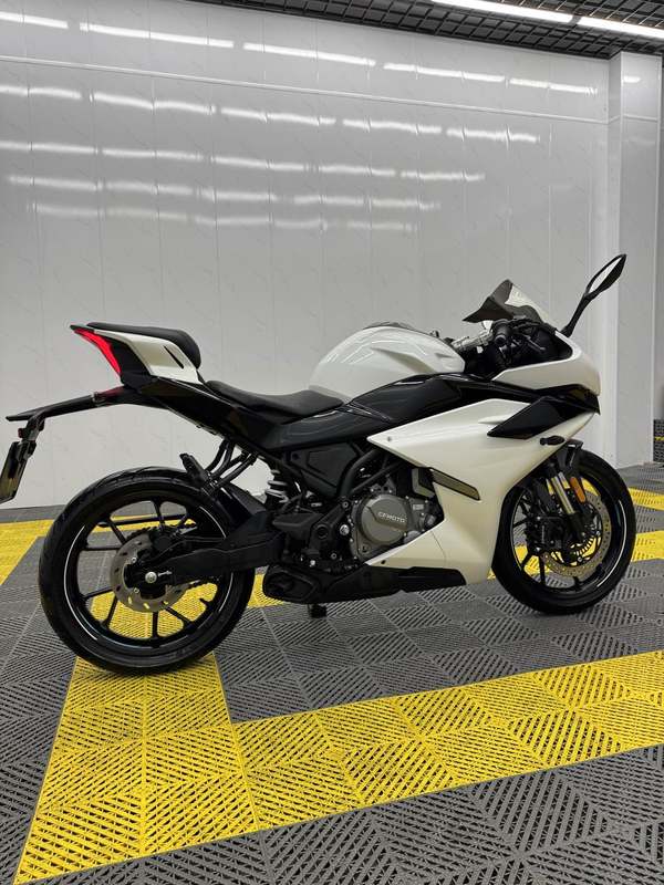 二手春风250SR
