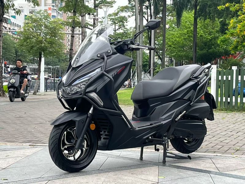二手QJMOTOR鸿250
