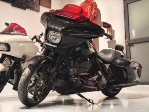 二手哈雷戴维森大道滑翔 Street Glide