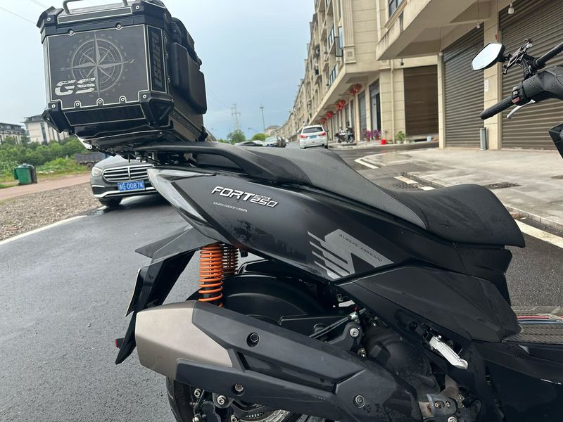 二手QJMOTOR鸿250