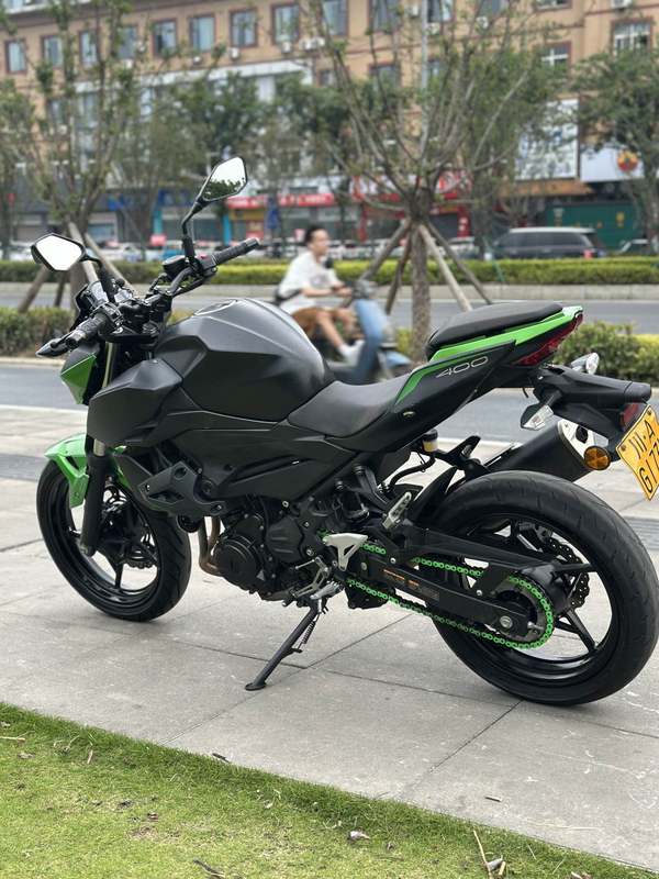 二手川崎Z400
