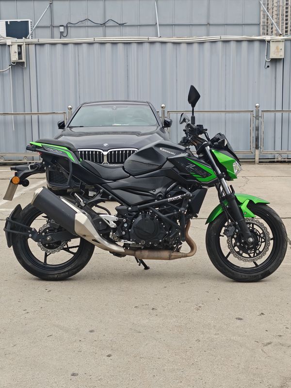 二手川崎Z400