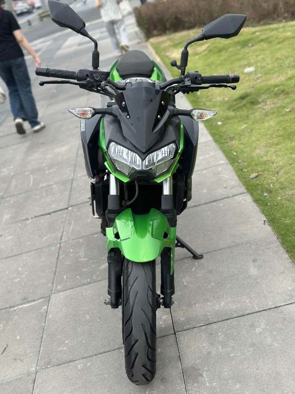 二手川崎Z400
