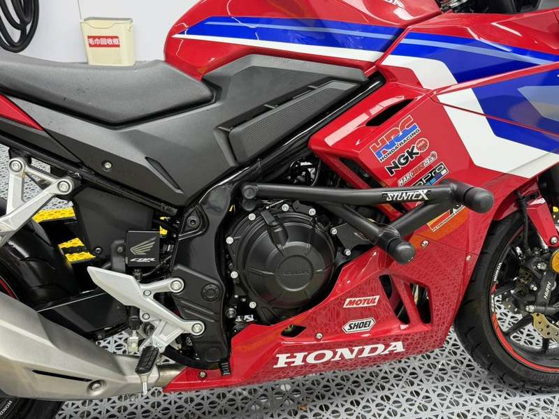 二手本田CBR400R