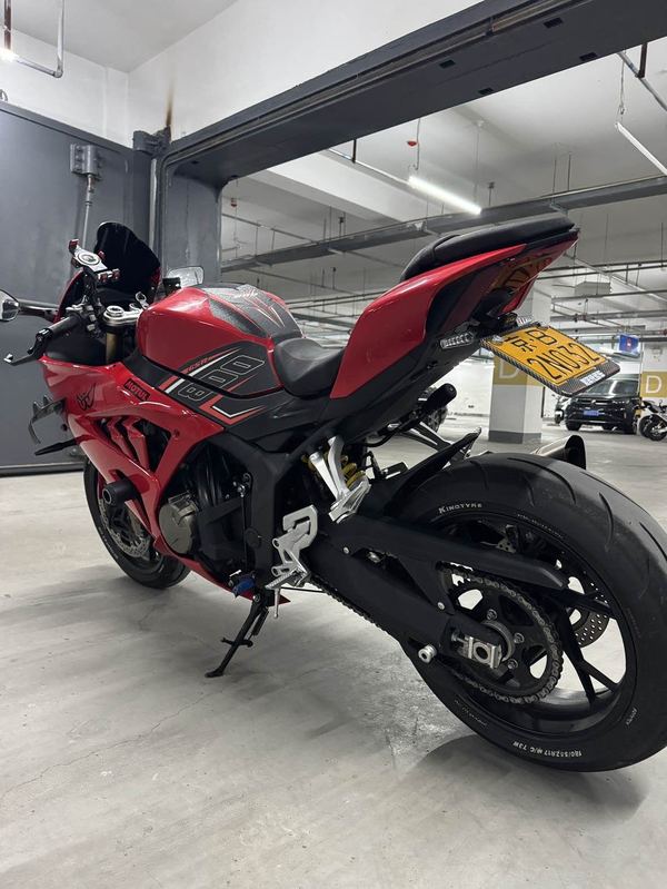 二手QJMOTOR赛800