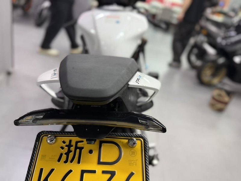 二手春风675SR-R