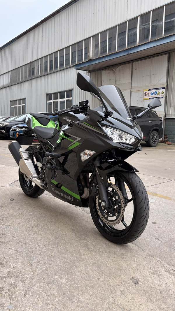 二手川崎Ninja 400